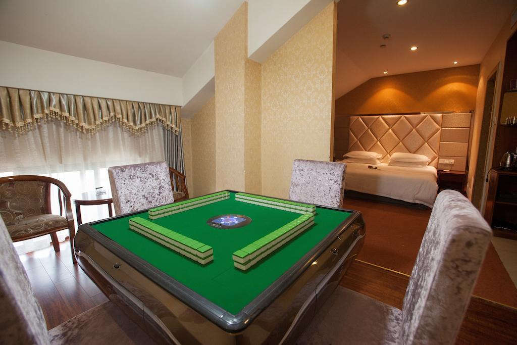 Yiwu Luckbear Hotel Экстерьер фото