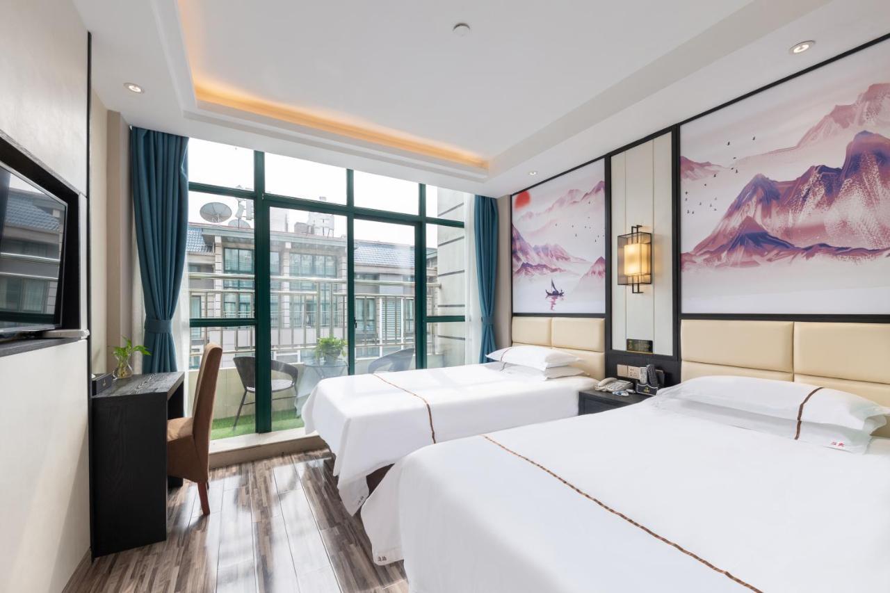 Yiwu Luckbear Hotel Экстерьер фото
